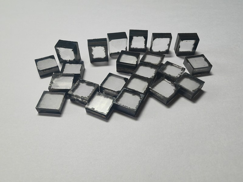 单晶金刚石晶体